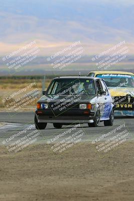 media/Sep-30-2023-24 Hours of Lemons (Sat) [[2c7df1e0b8]]/Track Photos/10am (Star Mazda)/